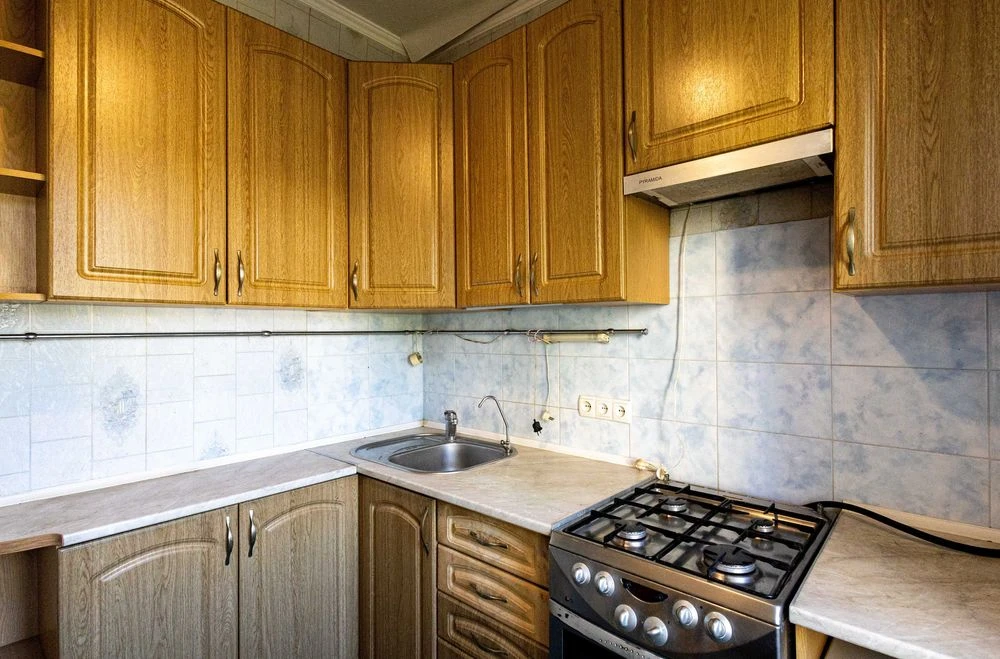 Продаж 2-х кімнатної квартири Багалія 11