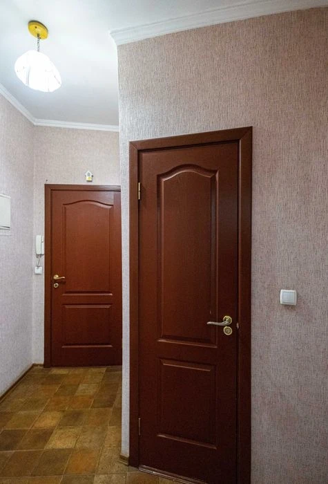 Продаж 2-х кімнатної квартири Багалія 11
