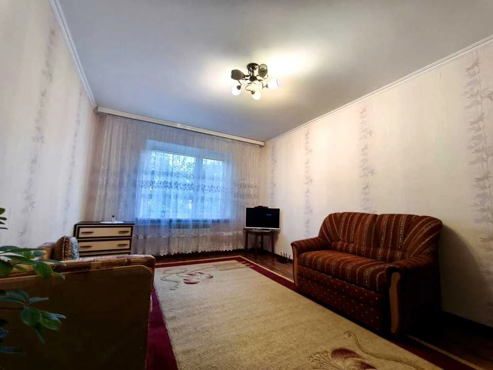 Квартира. Київ, Ревуцького вул.
