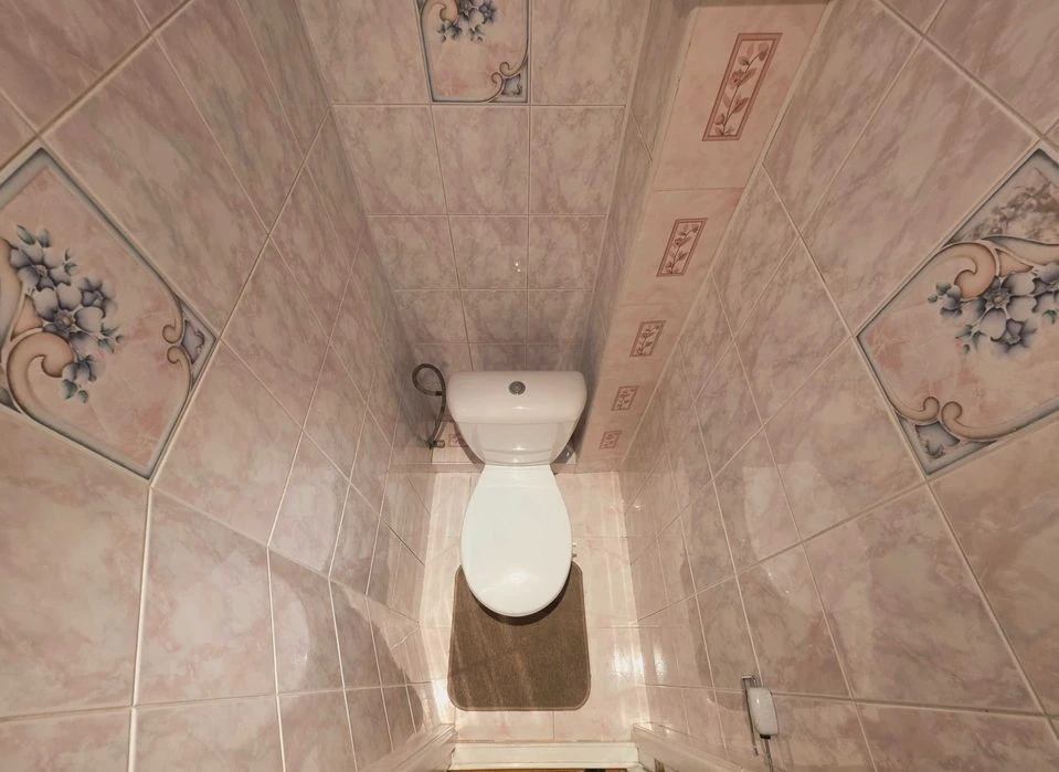 For sale three-room apartment 65m2 with gas near the RayON shopping mall