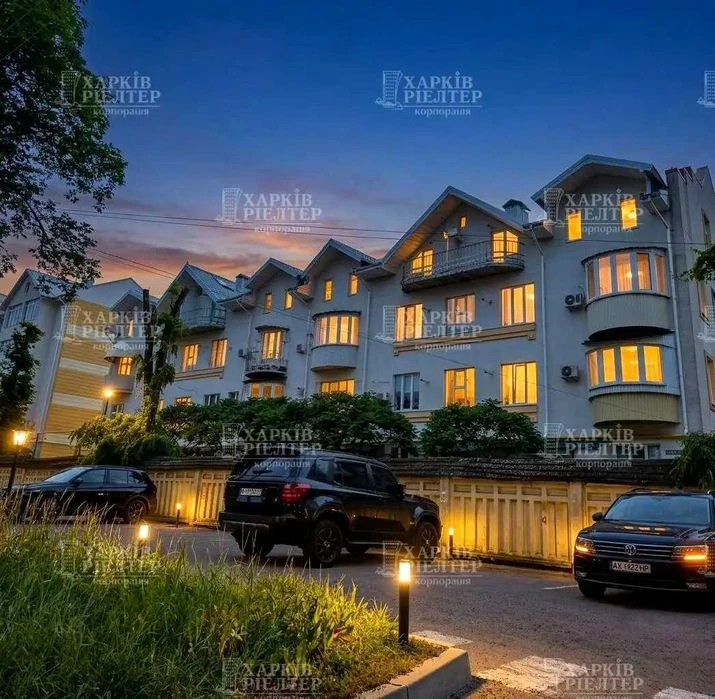 24810 Продам 3-кімнатну квартиру Холодна гора