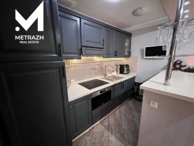 Продам 3-уровневую квартира с террасой и зоной отдыха, Клочк