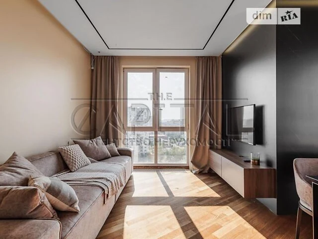 Sale of 3-room apartment 74 sq. m on Volodymyr Ivasyuk Ave. 4-A