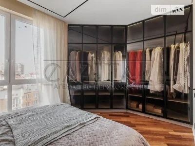 Sale of 3-room apartment 74 sq. m on Volodymyr Ivasyuk Ave. 4-A