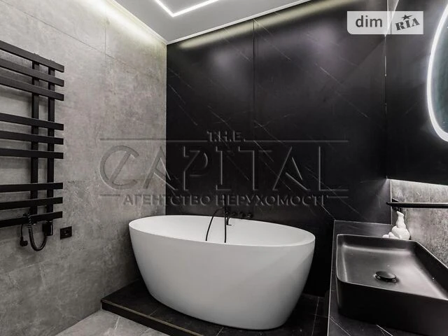 Sale of 3-room apartment 74 sq. m on Volodymyr Ivasyuk Ave. 4-A