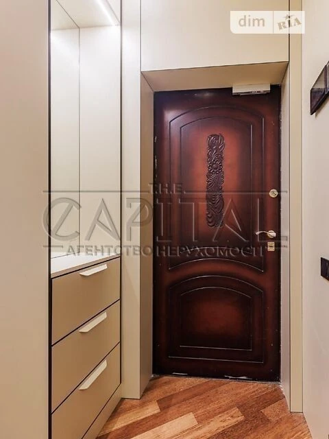 Sale of 3-room apartment 74 sq. m on Volodymyr Ivasyuk Ave. 4-A