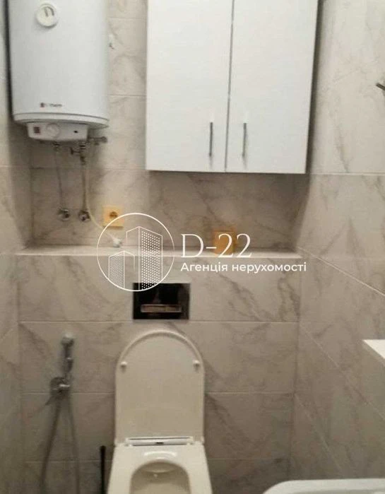Продаж 2-к кв, вул. Краківська, буд. 27, метро Чернігівська