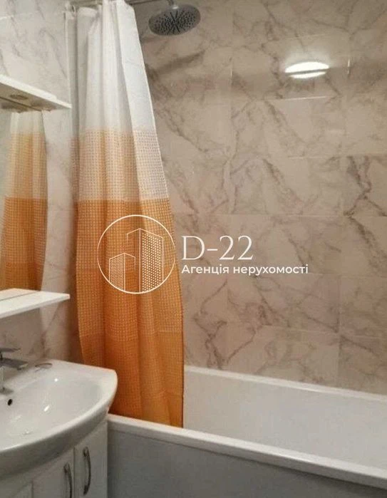 Продаж 2-к кв, вул. Краківська, буд. 27, метро Чернігівська