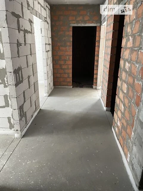 Продаж 2к квартири 61 кв. м на вул. Академіка Заболотного 14