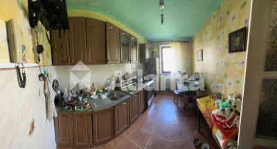 Велика квартира 80 кв.м. в гарному стані. на Добровольського