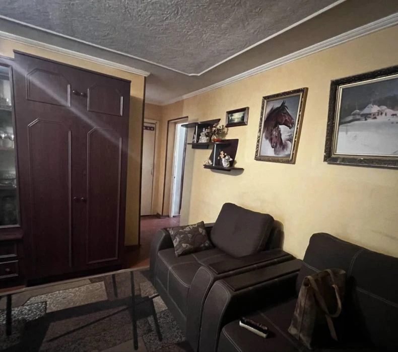 Продам 3х кімн кв Центр Автономка