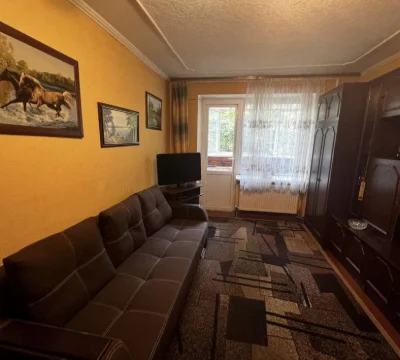 Продам 3х кімн кв Центр Автономка