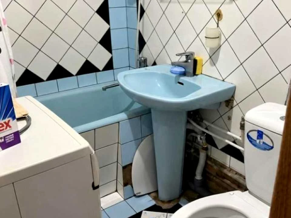 Квартира. Харків, Каденюка вул. (Танкопія)