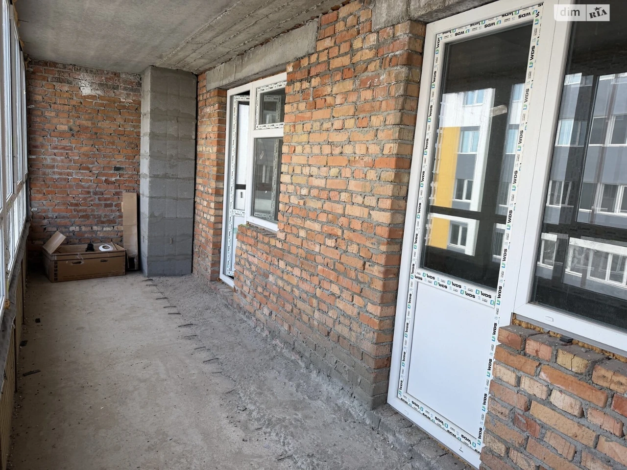 Продаж Квартира Виставка