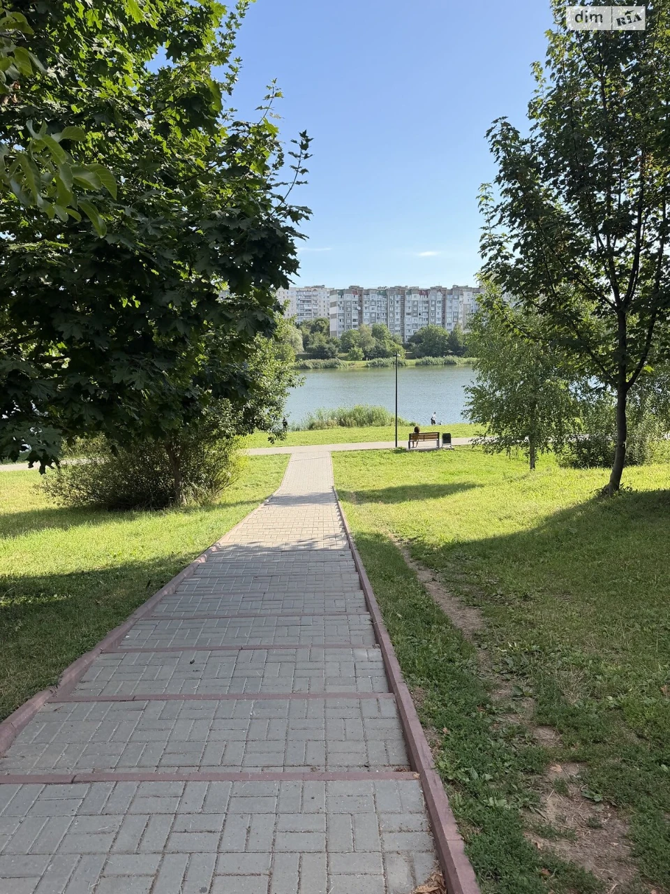 Продаж Квартира Виставка