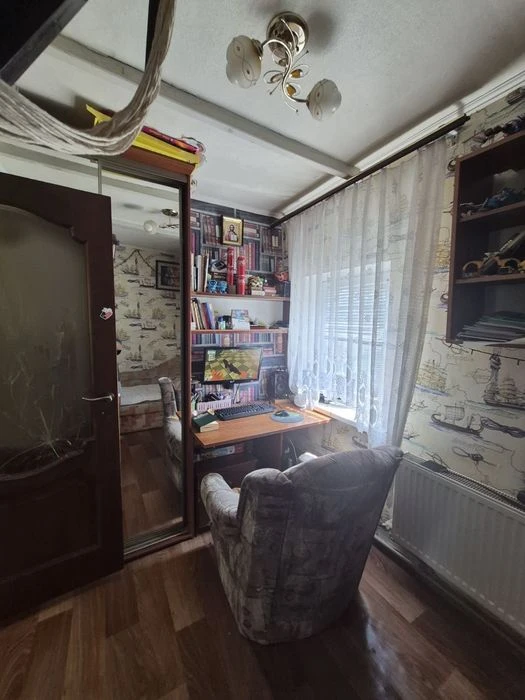Verkhnyaya Khortytsa house for sale