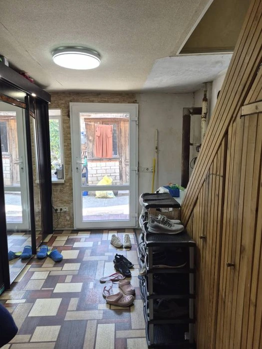 Verkhnyaya Khortytsa house for sale