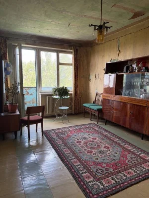 Продаж 3-кім Тополя 1 , 9 поверх 30000$ вчі держпрограми