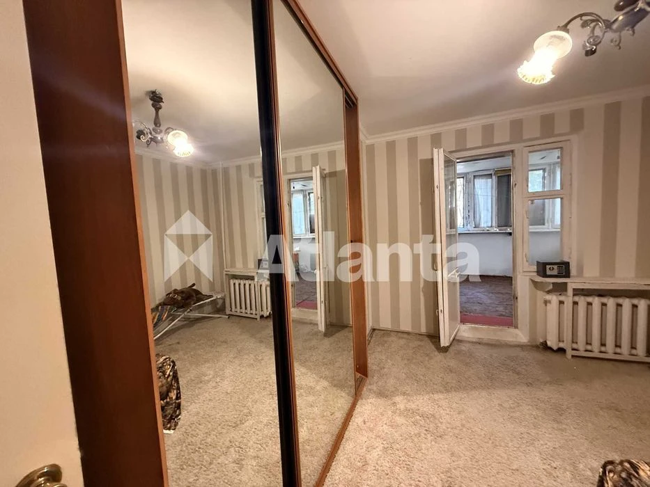 3 кімнатна квартира з капремонтом. ТРЦ Сім'я