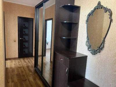 Продам 2-кімнатну квартиру на вул. Дюківській!