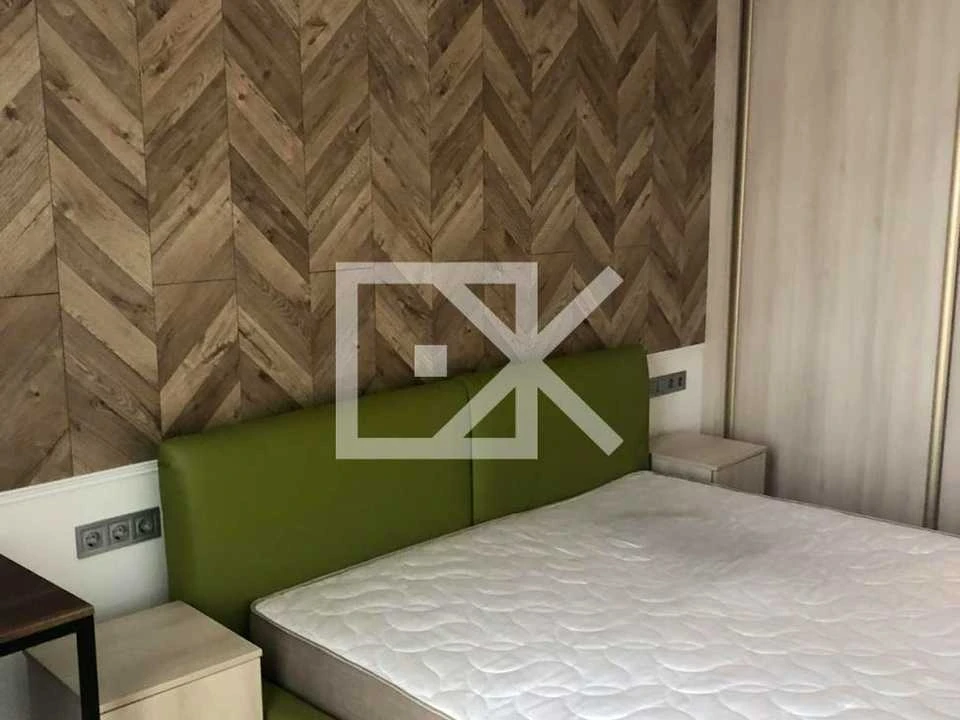 Квартира. Київ, Зарічна вул., 4 к