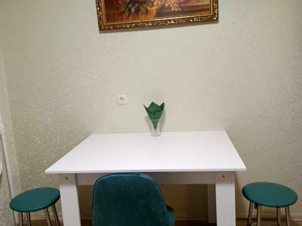Квартира. Київ, Милославська вул.