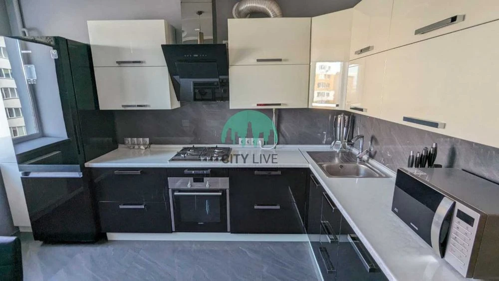 Продаж 2кімнатної квартири з меблями та технікою. 10хв до це