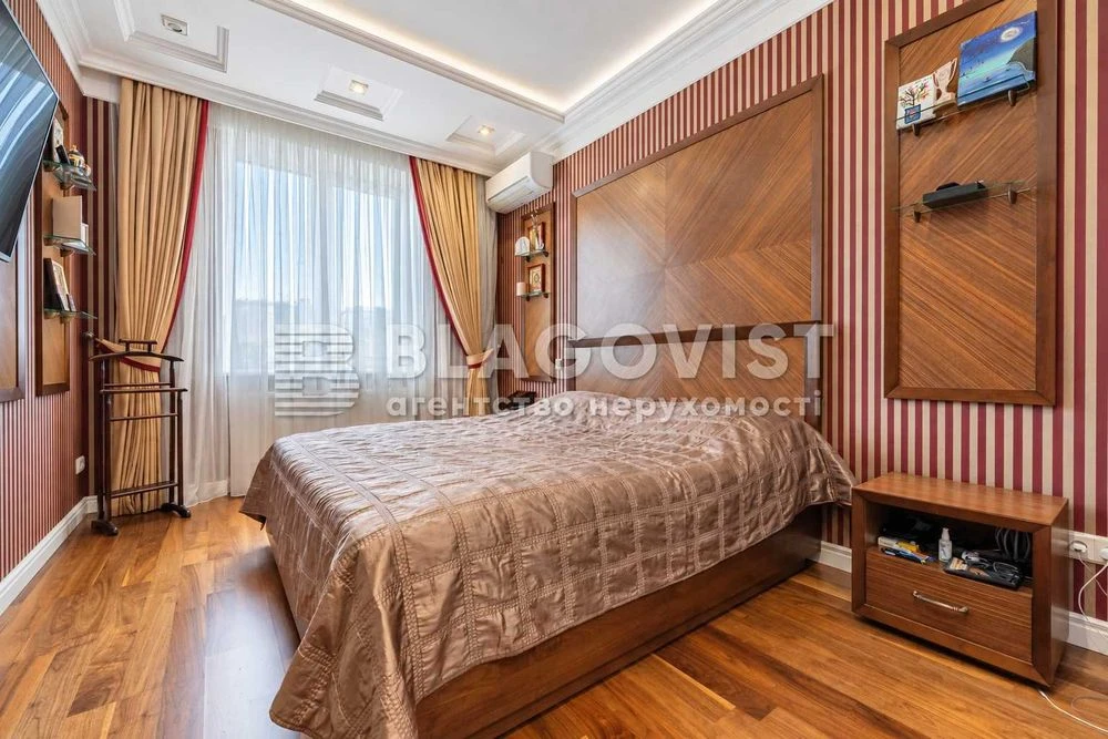 Продаж квартири на Печерську 184 м2 метро Печерськ Палац Укр