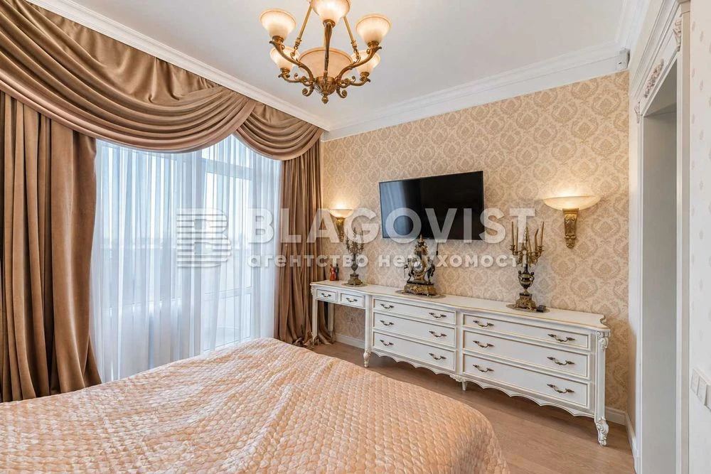 Продаж квартири на Печерську 184 м2 метро Печерськ Палац Укр