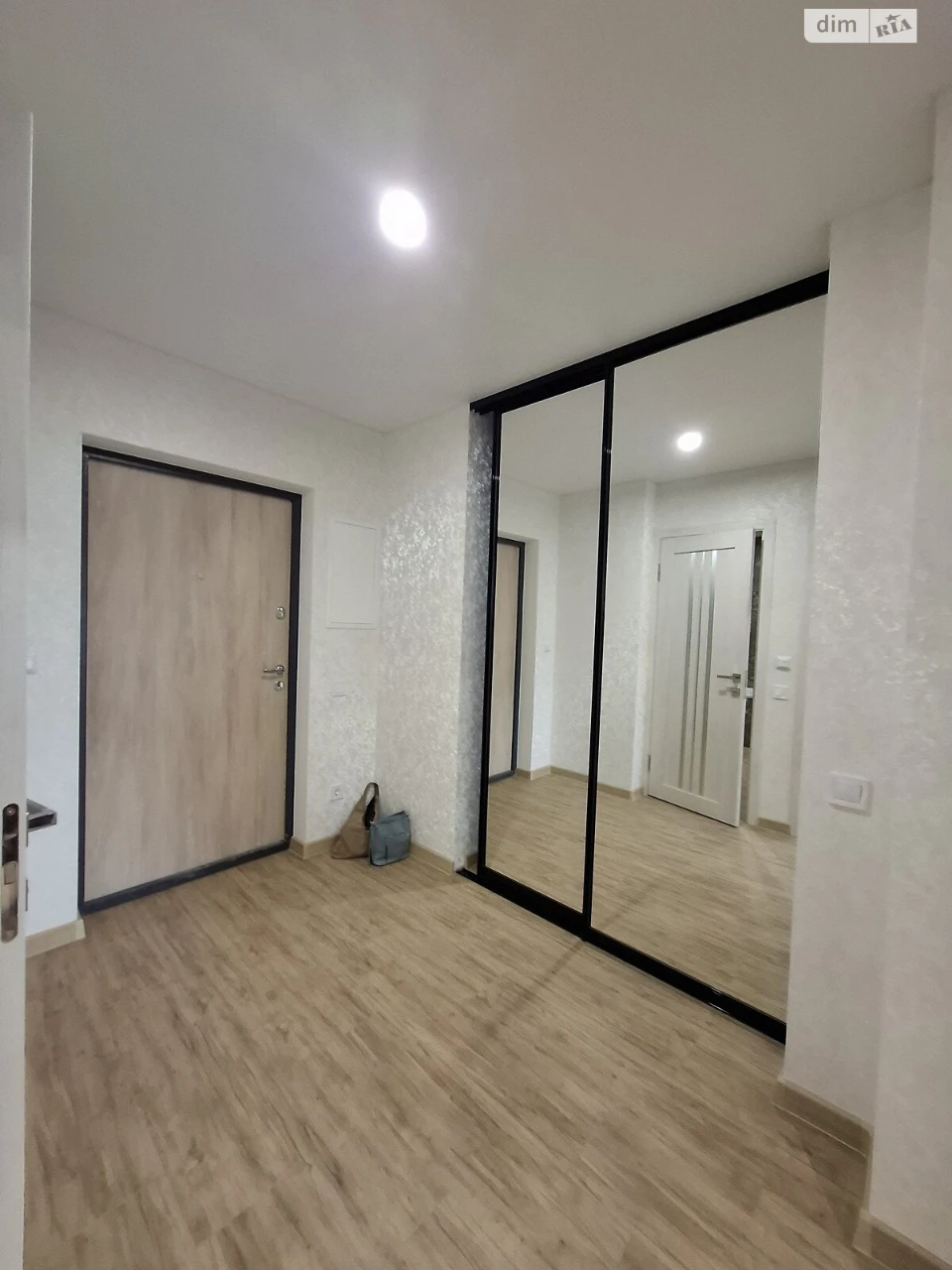 Продаж Квартира Ленінський