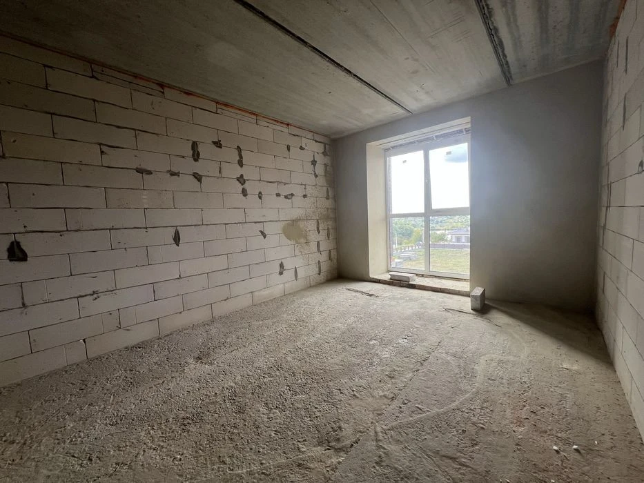 ЖК Стандарт, 1 кімнатна квартира + комірка + підвал