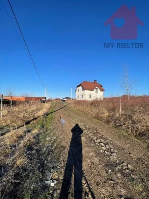 Продаж земельної ділянки Горяни