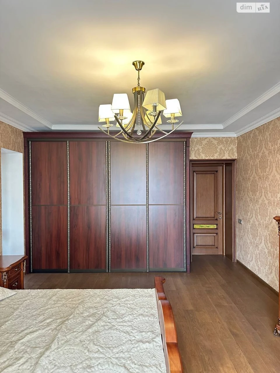 Продаж Квартира Виставка