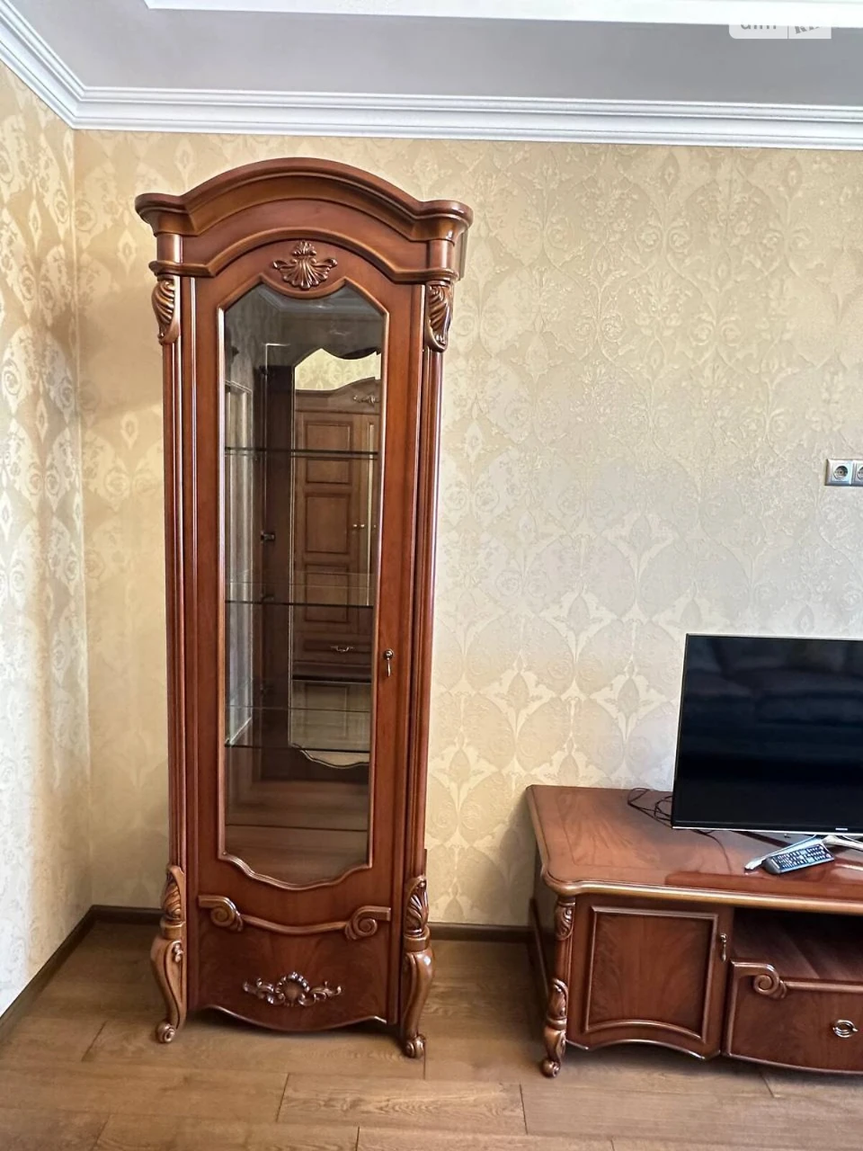 Продаж Квартира Виставка