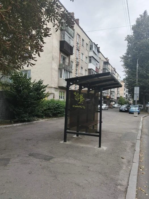Трикімнатна вул. Степана Бандери