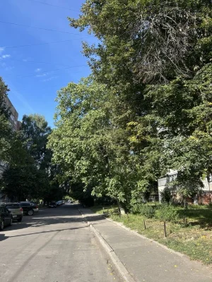 Продам двокімнатну