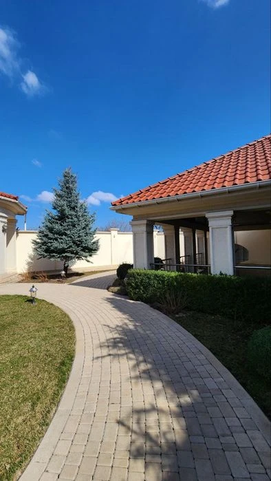 Sale of a residence on the seaside, 25 acres, Commission 0%