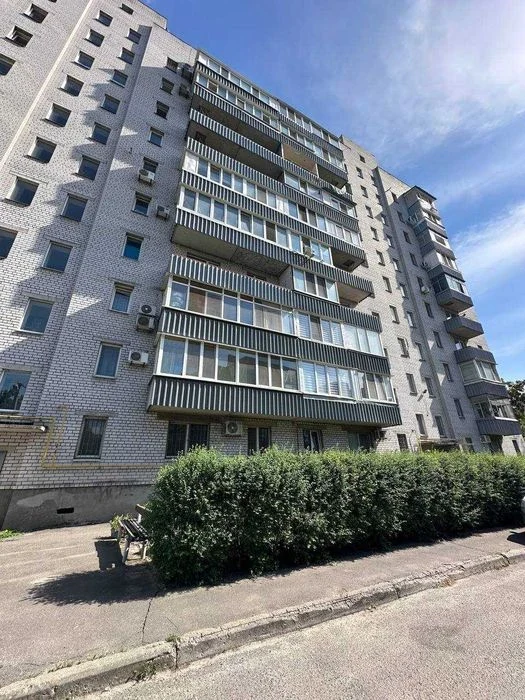 Продається 1к квартира ж/м Перемога 3 вул Мандриківська
