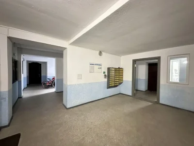 Продам 3-кімнатну квартиру з меблями та технікою