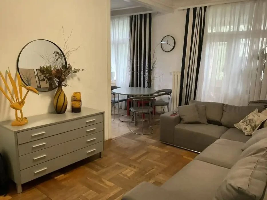 Продам 2к квартиру Леси Украинки пр. 77
