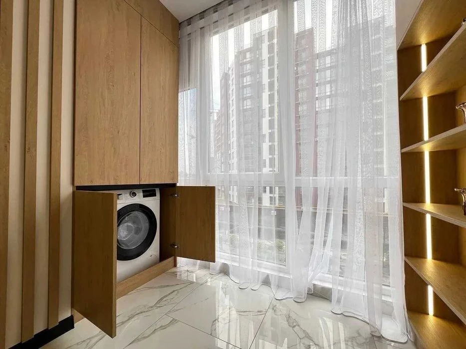 Однокімнатна з ремонтом жк Княгинин, 4 поверх, ГАЗ