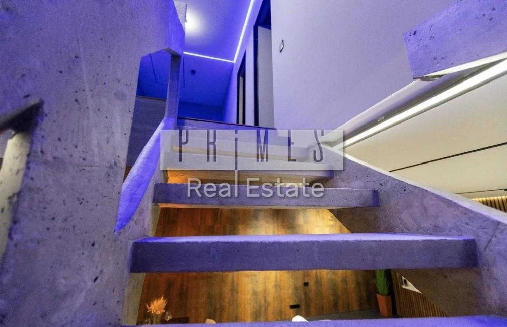 Продаж Будинку 170 м2 Новий Ремонт Осокорки 300 метрів метро