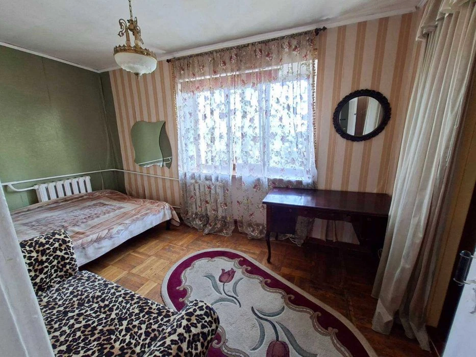 Продам 2кімнатну квартиру, вул.Литовська 4/5