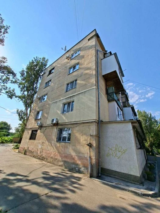Продам 2кімнатну квартиру, вул.Литовська 4/5