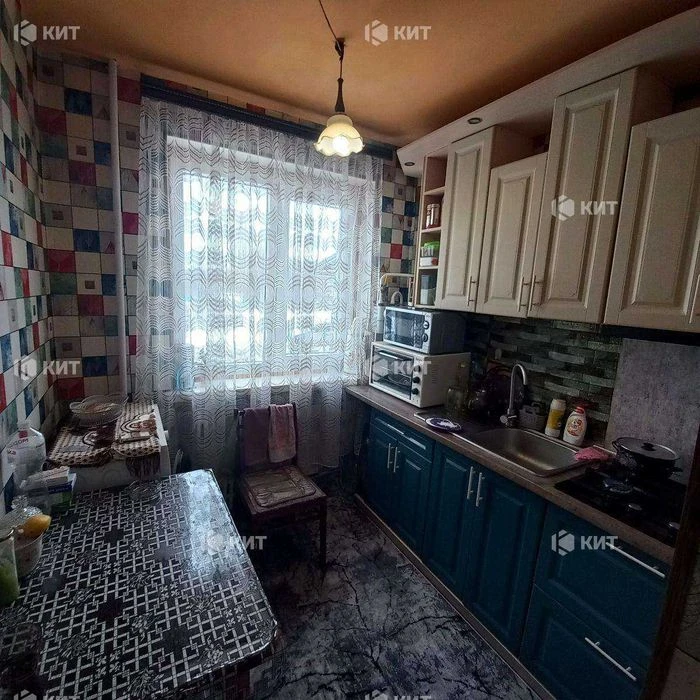 3 rooms, 64m2, Saltivka (Saltivka, metro station Studencheskaya, ul. Svetlaya 39)