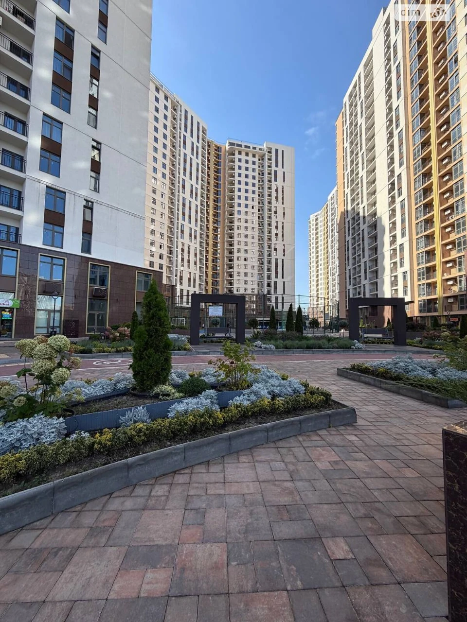 Продаж Квартира Ближні Млини