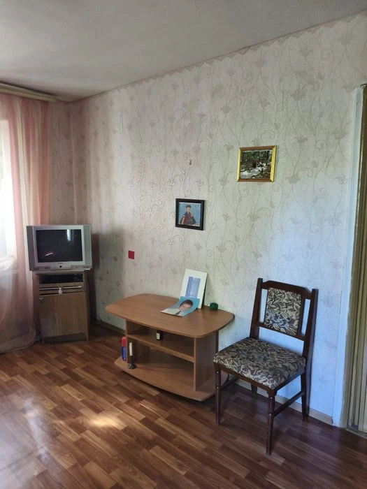 Продам 2 квартиру.р-н Попова