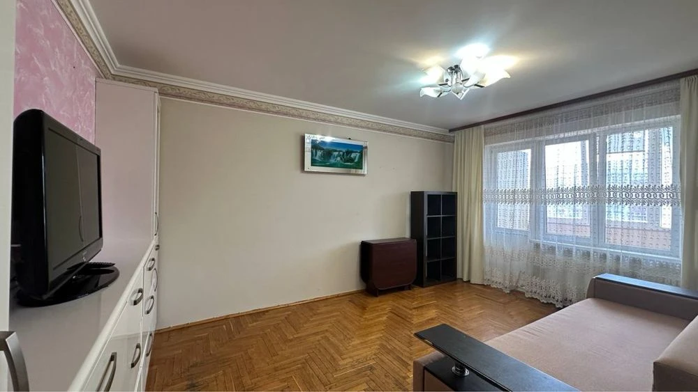 Продам 2х кімнатну в ХОРОШОМУ СТАНІ, ПРОСПЕКТ НЕЗАЛЕЖНОСТІ (