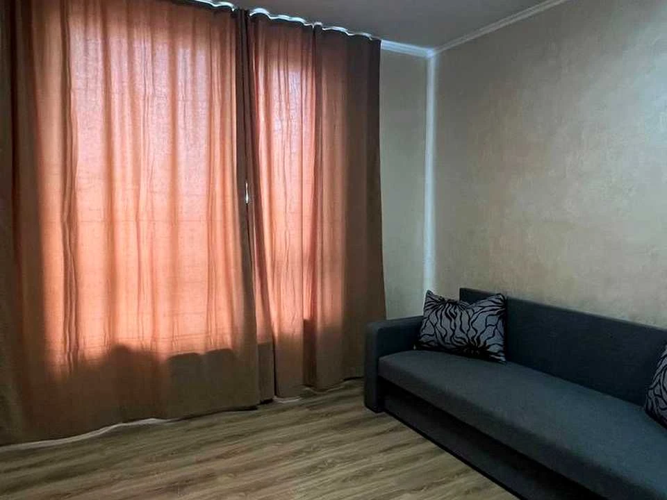 Квартира. Київ, Кам'янська вул. (Дніпродзержинська)
