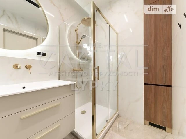 Продаж 4к квартири 130 кв. м на вул. Андрія Верхогляда 19А •